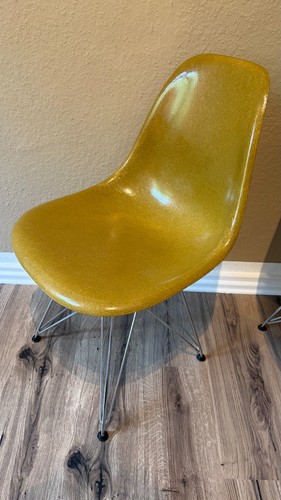 Herman miller eames fiberglass - miller,