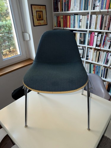 Eames fiberglass side chair - fiberglass,