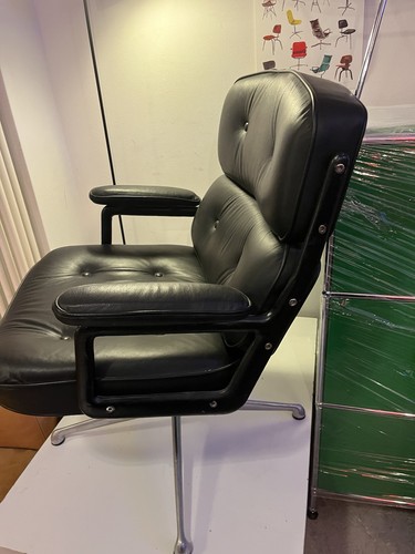 Vitra eames lobby chair - lobby, es