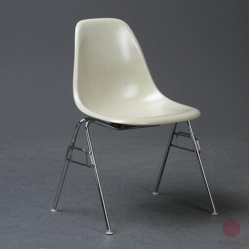Vitra eames fiberglas - vitra, side